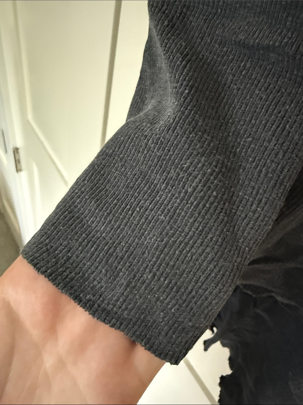H&M Washed Charcoal High-Low Ribbed Tank Top - Picture 3 of 4
